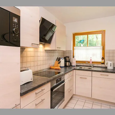 Freesenbruch - Ferienwohnung 1.3 * Zingst